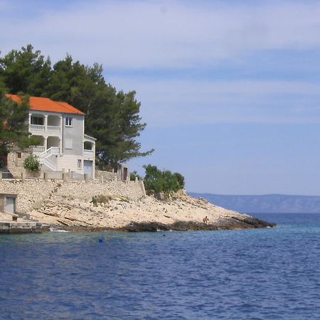 Apartments Gugic Prigradica Exterior photo