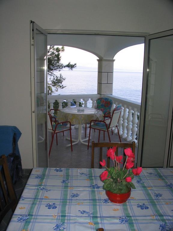 Apartments Gugic Prigradica Exterior photo